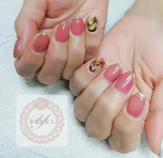 ネイル Nail Salon Y.BINELのネイルデザイン