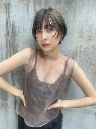 ショート カラー ショート/ボブ/ 心斎橋/宮脇美奈のヘアスタイル
