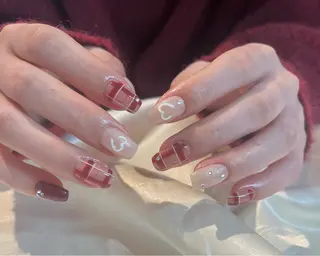 ネイル 友田 晴香のネイルデザイン