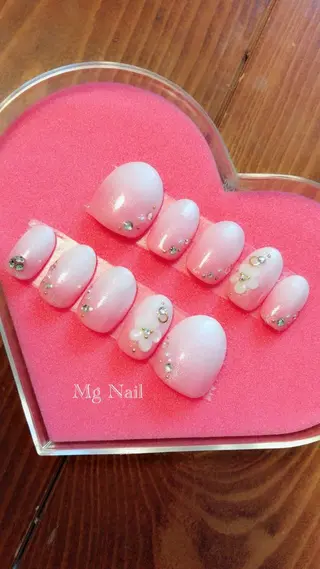 ネイル Mg Nail所属・Mg Nailのネイルデザイン