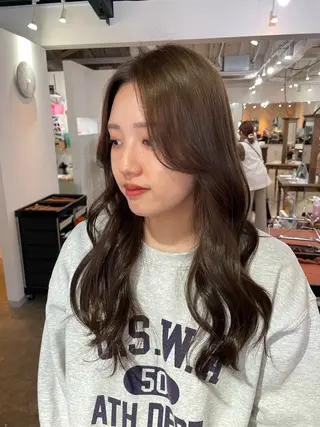 ロング FERIA  あべの 🌼西口実来🌼のヘアスタイル