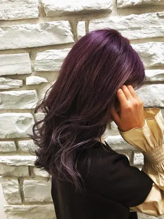 セミロング ✨艶感/透け感✨Sherry所属・艶髪/ハイトーン Sherryのヘアスタイル