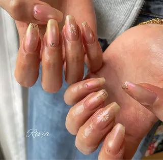 ネイル revia所属・ERI Nailistのネイルデザイン