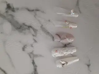 ネイル LANLAN所属・Lan Lanのネイルデザイン