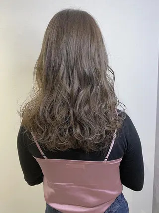 セミロング カラー _WHITE上本町 上本町店のヘアスタイル