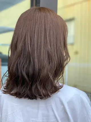 ミディアム ank classic hair【アンククラシックヘアー】所属・バレイヤージュ ハイライト　齋藤祐哉のヘアスタイル