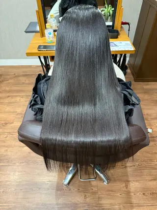 カラー LIEN HAIR【リアンヘアー】所属・【髪質改善】 梅田　聡のヘアスタイル