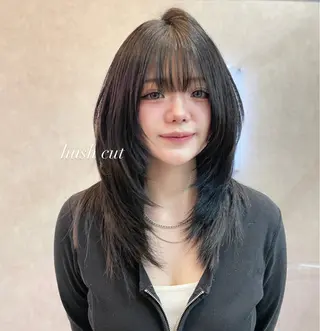 セミロング MOE 福岡韓国ヘア✧︎のヘアスタイル