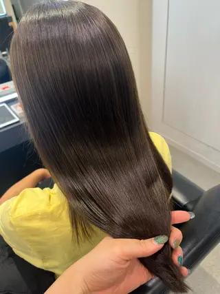 セミロング 髪質改善・水素カラー ARIA(ému)のヘアスタイル