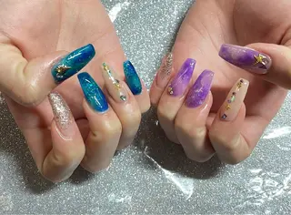 ネイル VIERU 🌈🎀💖のネイルデザイン