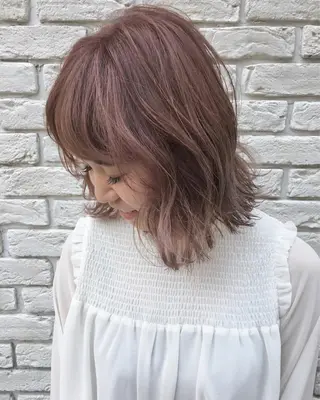 ミディアム カラー レイヤーカット BLend 渋谷のヘアスタイル