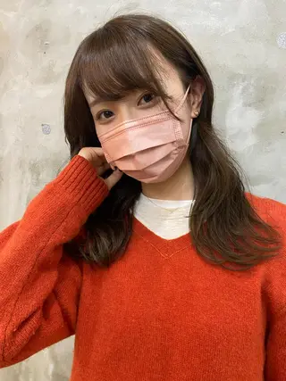 セミロング カラー ヘアアレンジ 志賀 あずみのヘアスタイル