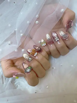 ネイル クイーンズネイル銀座所属・Queeens nailのネイルデザイン