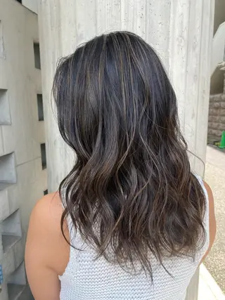 ロング 海外風カーテンバング Mao広尾美容室のヘアスタイル