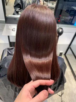 ロング 及川シゲル 髪質改善講師のヘアスタイル