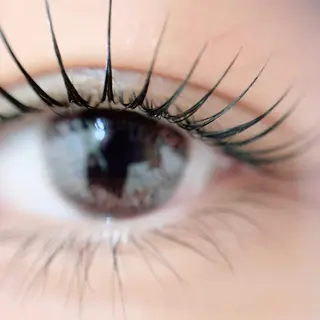 マツエク・マツパ emmu by MERCI所属・まつ毛ﾊﾟｰﾏ専門店 松本あいのマツエク・マツパデザイン