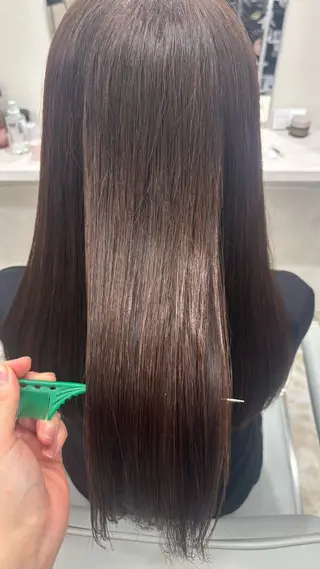 ロング makoto⌇レイヤ ー⌇艶カラー🍒‎のヘアスタイル