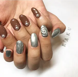 ネイル 駒月 明日香の眉毛・アイブロウイメージ