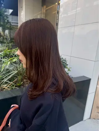 カラー BELLA所属・井上 紗和のヘアスタイル