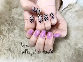 ネイル Yakko pas á pasのネイルデザイン