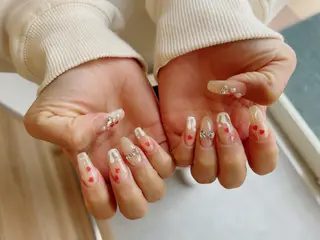 ネイル 𝐑𝐞𝐯𝐢𝐨 ___堺市西区のマツエク・マツパデザイン