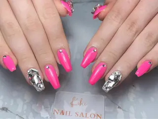 ネイル さくら💮💮 【オフ無料】のネイルデザイン