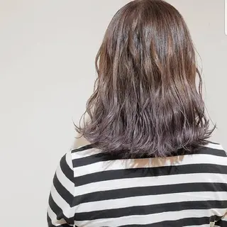 ミディアム 🇰🇷透明感×ハイ トーン🌟tomoのヘアスタイル