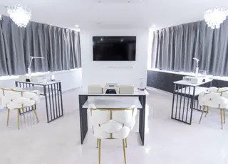 ネイル LUNON竹ノ塚店 Rikoのネイルデザイン