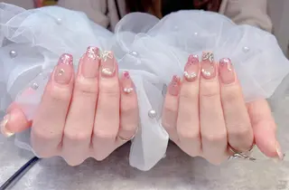 ミディアム めぐみのネイルサロン 惠のネイルデザイン