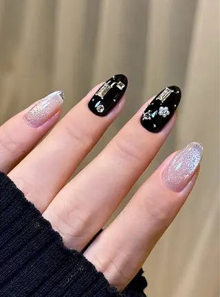 ネイル 高木 維麗絲のネイルデザイン