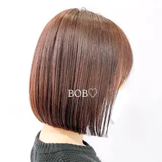 ショート ウラ‎🤍𐙚 ボブ ・ショート・艶カラーのヘアスタイル