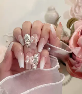 ネイル Lina nail所属・Lunaa 池袋のネイルデザイン