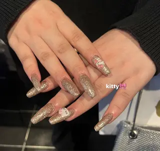 ネイル 🪷福本 亜実　/大阪心斎橋のネイルデザイン