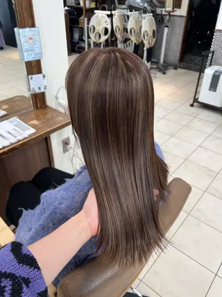 ロング カラー 白髪ぼかし脱白髪染め 大塚綾のヘアスタイル
