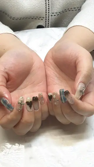 ネイル 💎Guarendo💎錦糸町店所属・✨アン ミユ✨のネイルデザイン