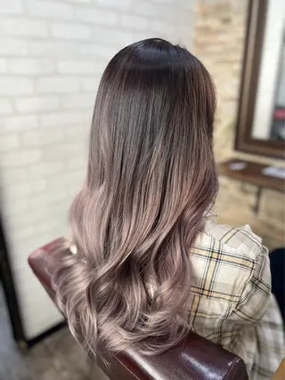 ロング カラー 松木 護裕のヘアスタイル