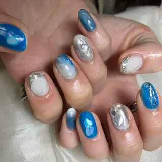 ネイル repos~ルポ~所属・里見 麗のネイルデザイン