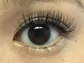 マツエク・マツパ eyelash＆nail オクタビアス所属・オクタ ビアスのマツエク・マツパデザイン