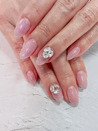 ネイル nailist SATO【銀座】のネイルデザイン