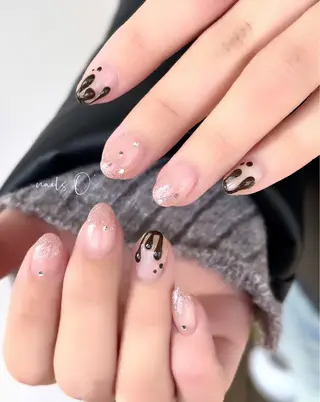 ネイル 大人可愛いネイル🎗 Hinaのネイルデザイン