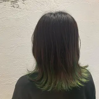 ミディアム カラー fio マナミのヘアスタイル