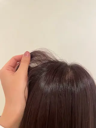 セミロング ホリグチ ルナのヘアスタイル
