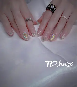 ミディアム めぐみのネイルサロン 惠のネイルデザイン