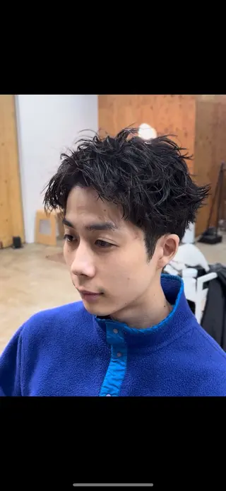 ショート isi(イシ)所属・isi／門真／古川橋 EITOのヘアスタイル