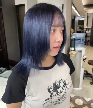 カラー ユイ☆ハイトーン ☆ブリーチデザインのヘアスタイル