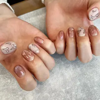 ネイル 阿部 ほのかのネイルデザイン