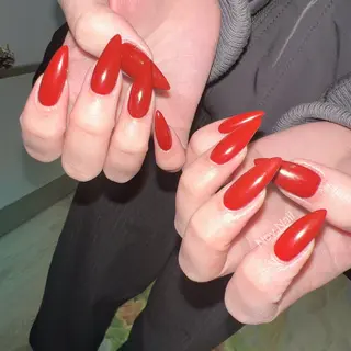 ネイル ノブ.ネイルサロン所属・ノブ ネイルのネイルデザイン