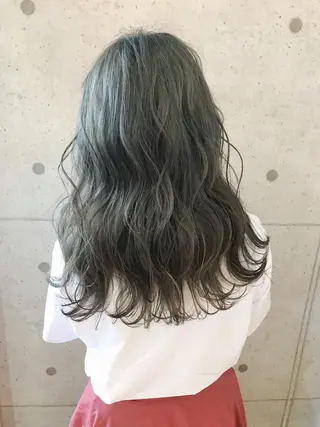 ミディアム 💎馴染むエクステ ×カラーTOMO💎のヘアスタイル