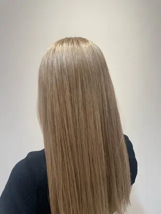 ロング 堀 ゆきみのヘアスタイル