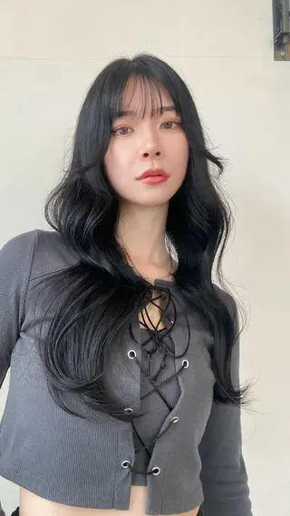 ロング カラー ダメージレス美容師 🌱水島侑理のヘアスタイル